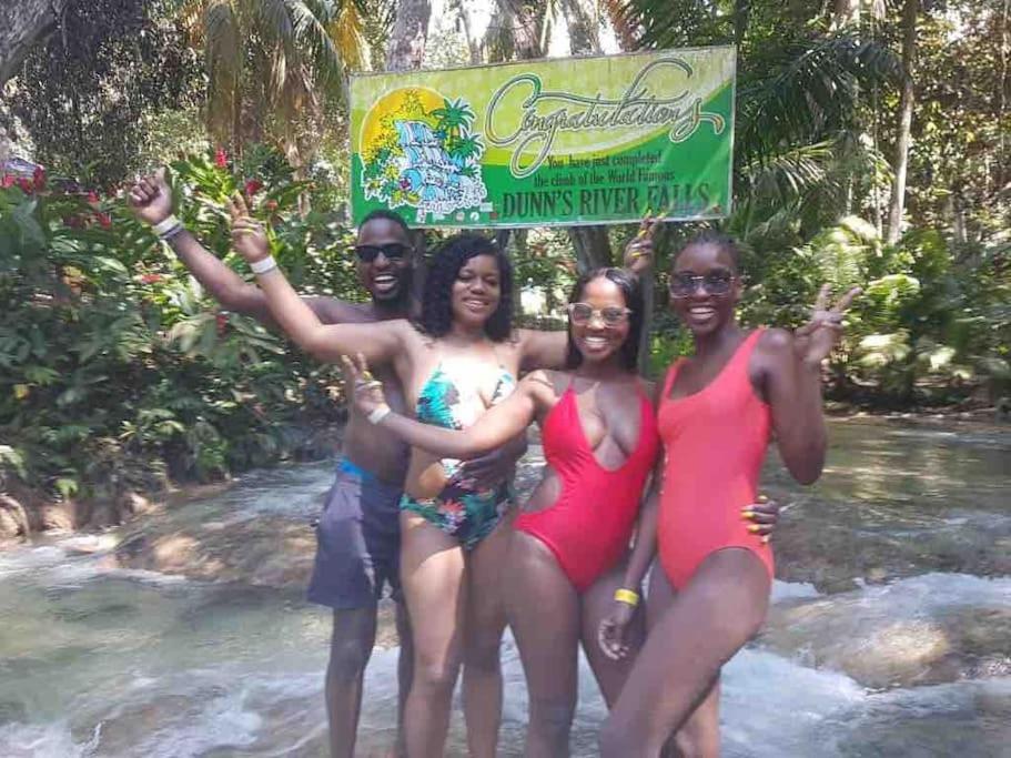 Lulu Bell Mystic Ridge @73 Apartment. Ocho Rios Exterior photo